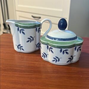 🧡 Blue Leaf and Green Creamer and Sugar Set by Villeroy & Boch Germany 🧡